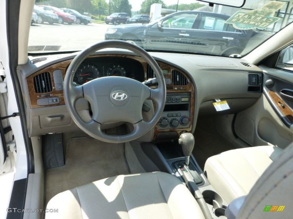 2006 Elantra Limited Sedan - Nordic White / Beige photo #17