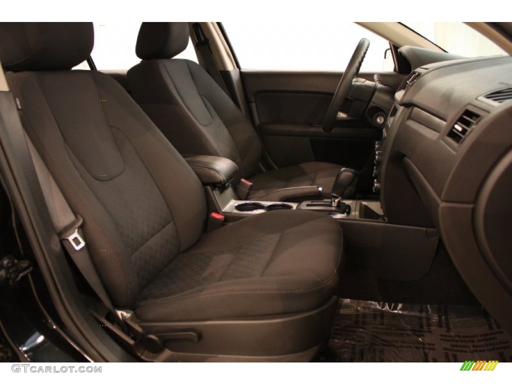 2011 Ford Fusion SE V6 Front Seat Photos