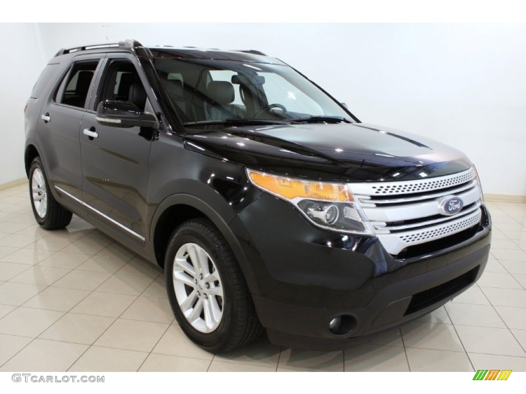 2012 Explorer XLT 4WD - Black / Charcoal Black photo #1