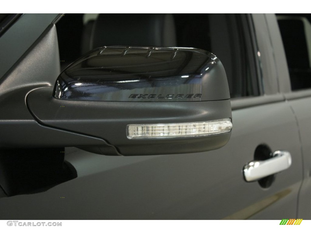 2012 Explorer XLT 4WD - Black / Charcoal Black photo #5