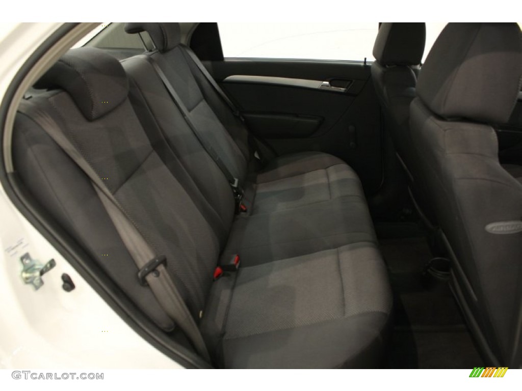2010 Aveo LT Sedan - Summit White / Charcoal photo #15