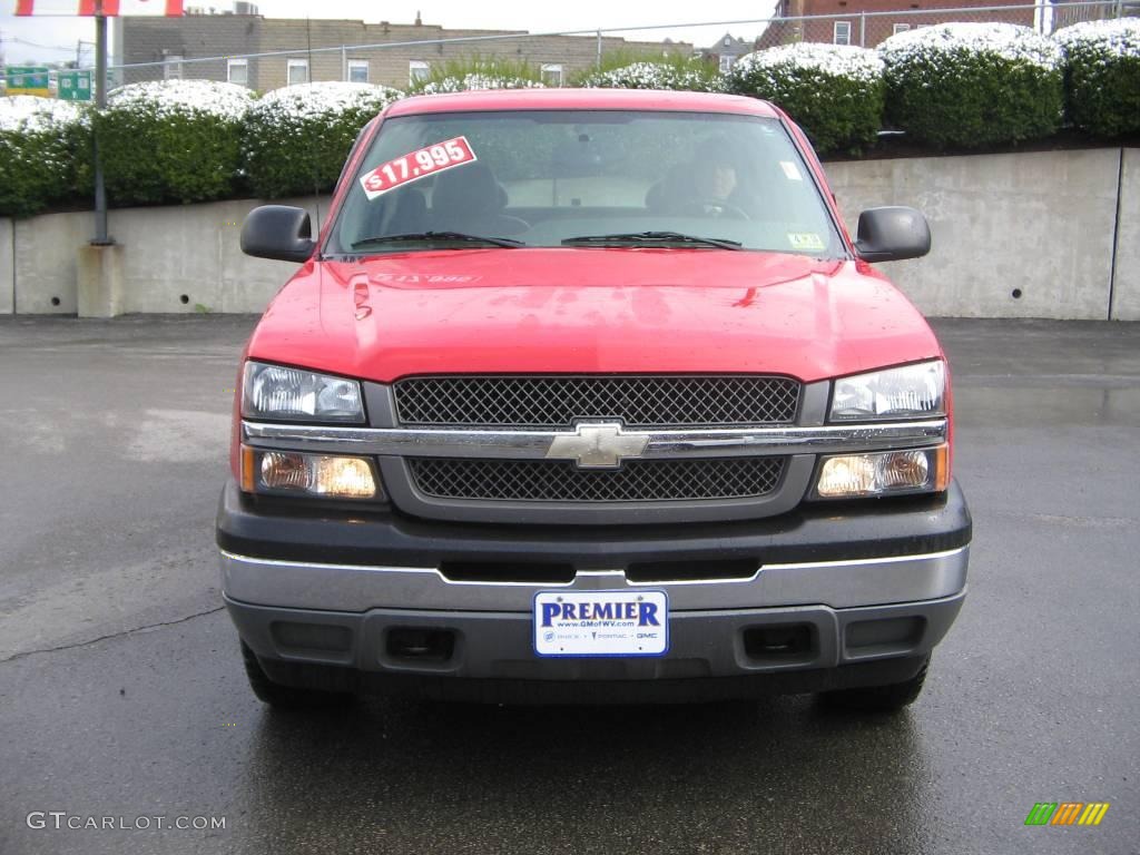 2005 Silverado 1500 Z71 Extended Cab 4x4 - Victory Red / Dark Charcoal photo #1