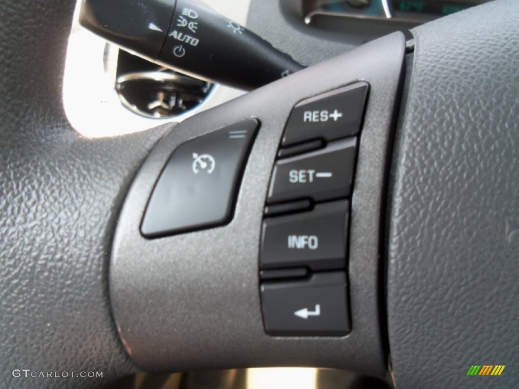 2011 HHR LT - Arctic Ice White / Gray photo #7