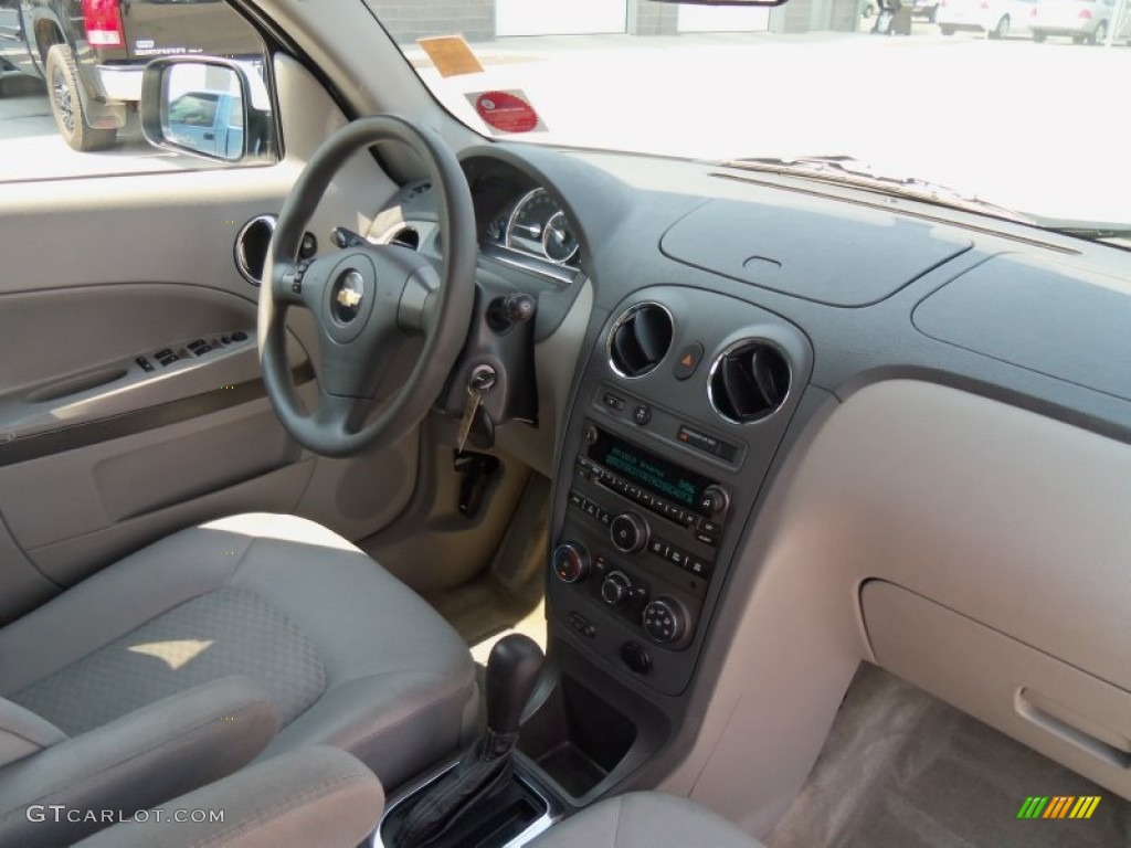 2011 HHR LT - Arctic Ice White / Gray photo #20