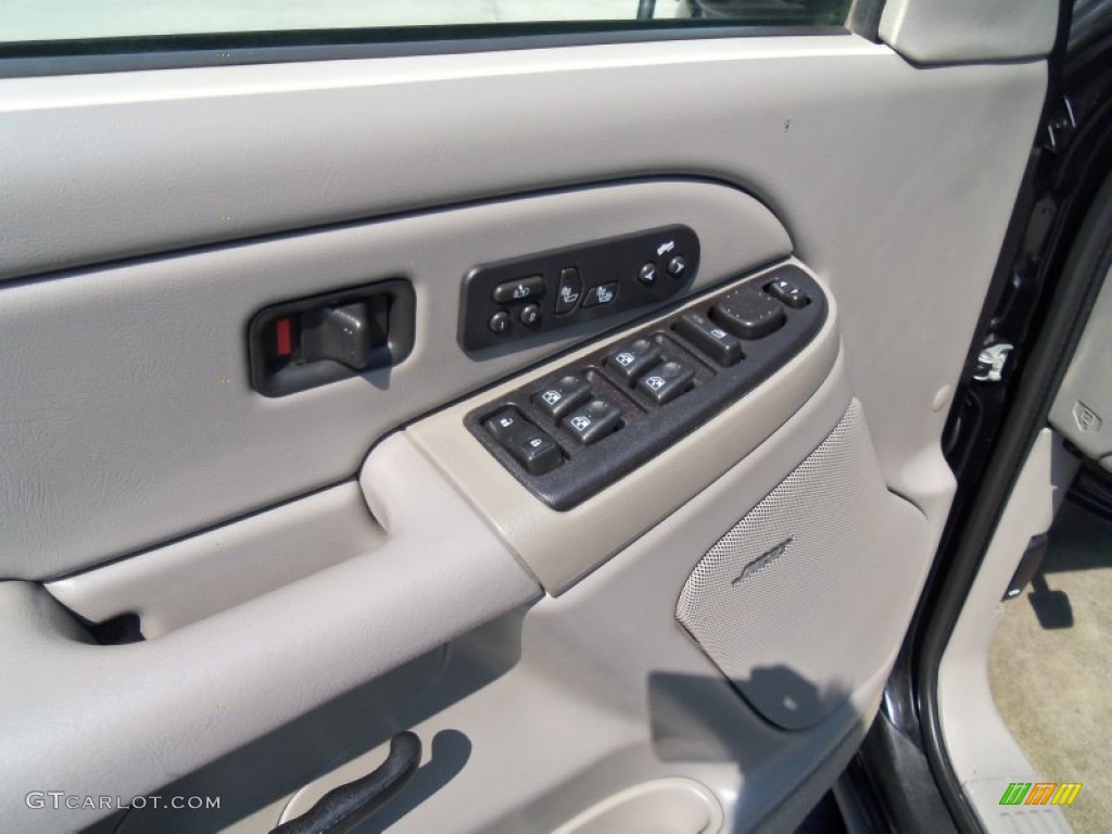 2005 Tahoe Z71 4x4 - Black / Tan/Neutral photo #8