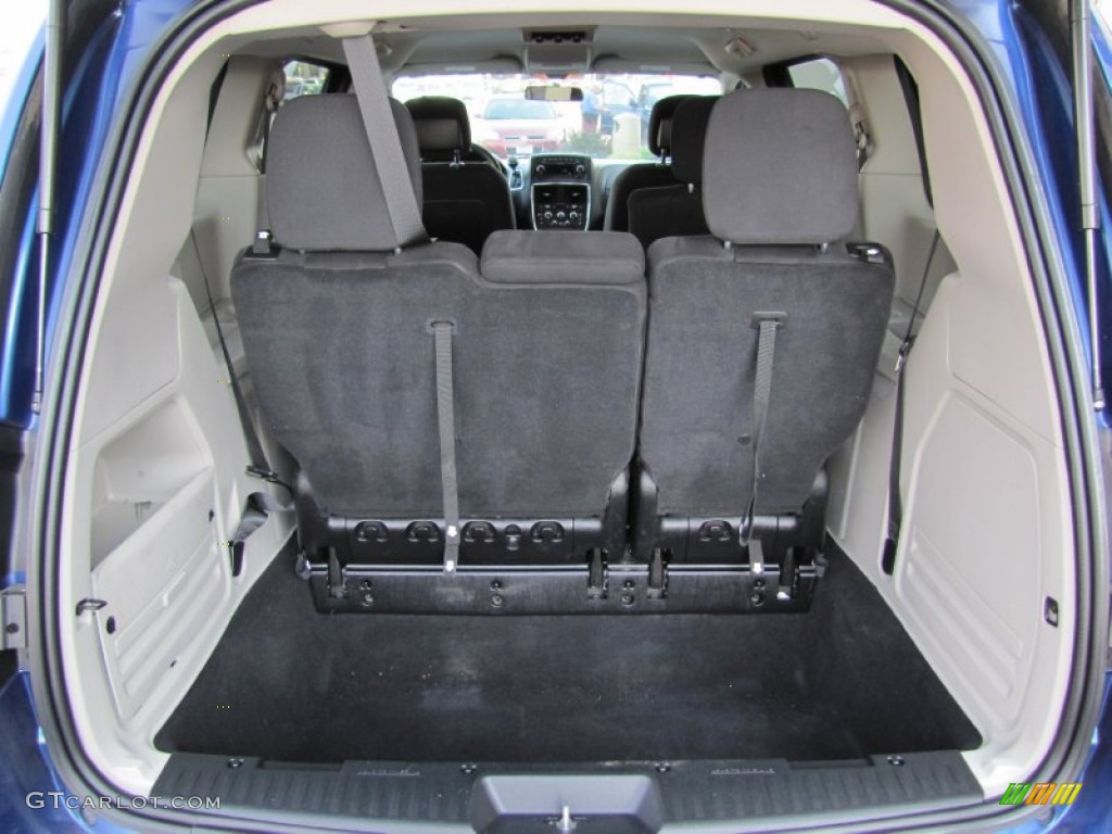 2011 Grand Caravan Express - Deep Water Blue Pearl / Black/Light Graystone photo #27