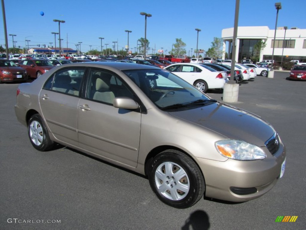 2006 Corolla LE - Desert Sand Mica / Beige photo #1