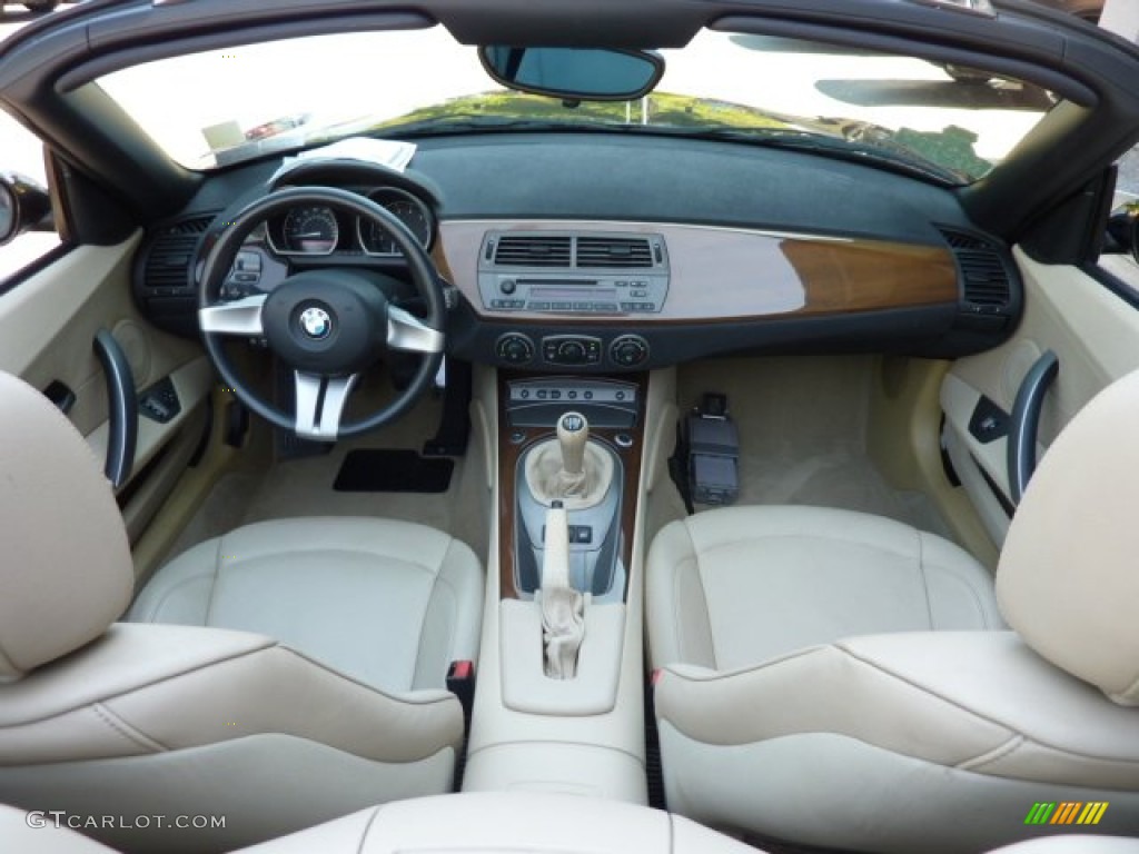 2003 BMW Z4 2.5i Roadster Beige Dashboard Photo #69839047