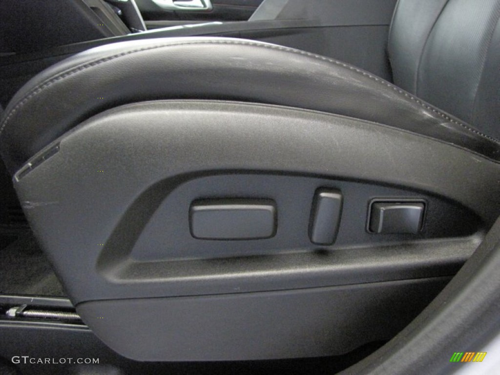 2012 GMC Terrain SLT Controls Photo #69840070