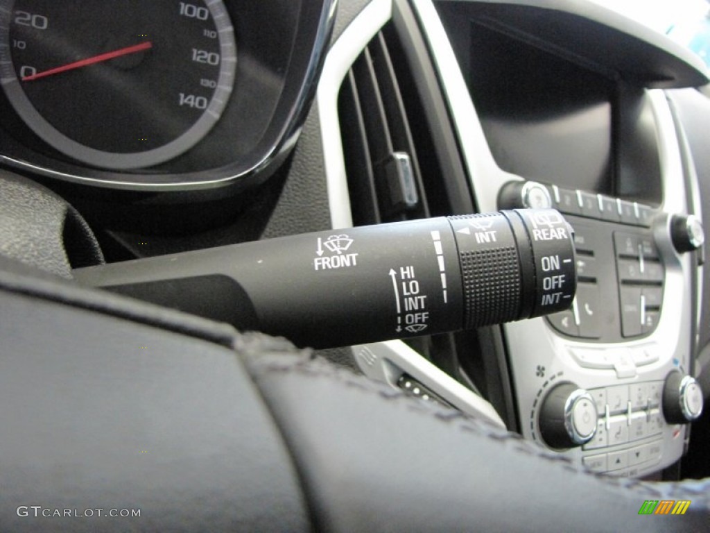 2012 GMC Terrain SLT Controls Photo #69840097