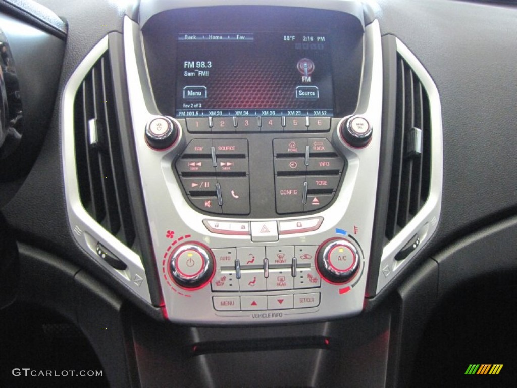 2012 GMC Terrain SLT Controls Photo #69840109