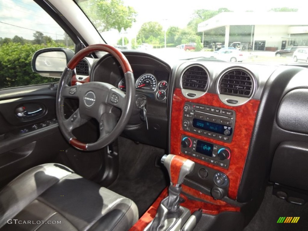 2009 GMC Envoy Denali 4x4 Ebony Dashboard Photo #69842029