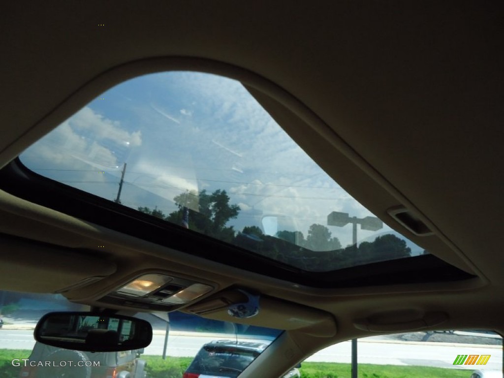 2004 MDX  - Aspen White Pearl / Saddle photo #21