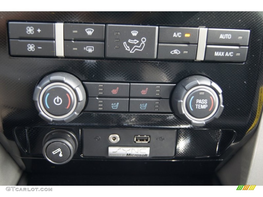 2012 Ford F150 FX2 SuperCab Controls Photo #69844165