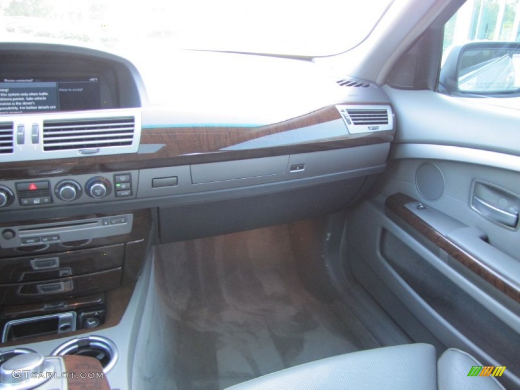 2006 7 Series 750i Sedan - Titanium Silver Metallic / Basalt Grey/Flannel Grey photo #20