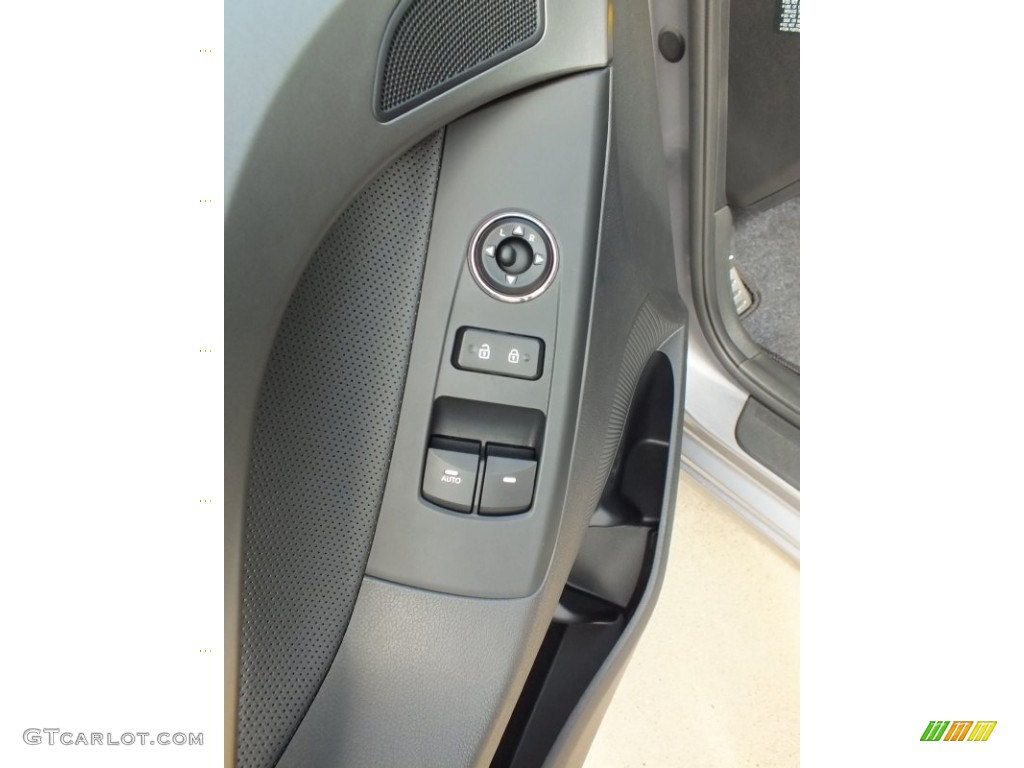 2013 Elantra Coupe SE - Titanium Gray Metallic / Black photo #13