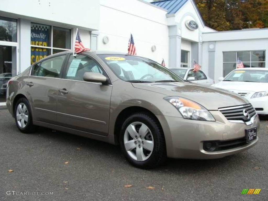 2007 Altima 2.5 S - Pebble Beach Metallic / Blond photo #1