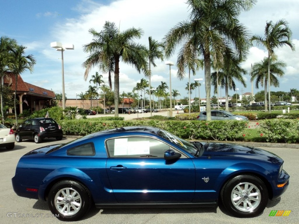 2009 Mustang V6 Coupe - Vista Blue Metallic / Light Graphite photo #5