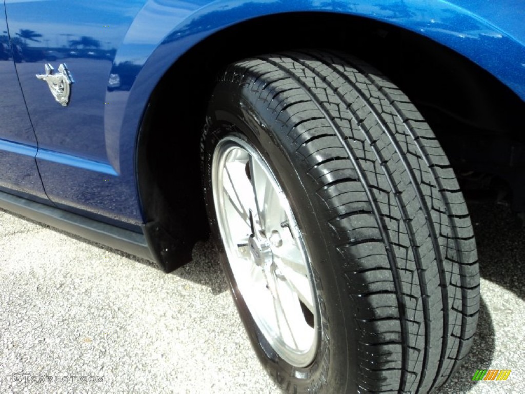 2009 Mustang V6 Coupe - Vista Blue Metallic / Light Graphite photo #29