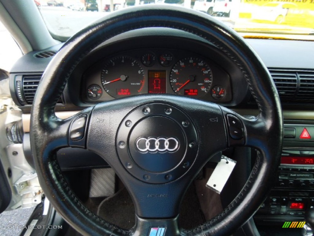 2001 Audi A4 1.8T quattro Avant Steering Wheel Photos