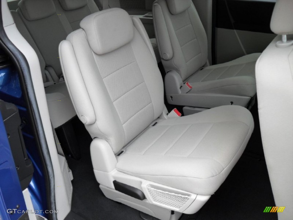 2008 Dodge Grand Caravan SXT Rear Seat Photos