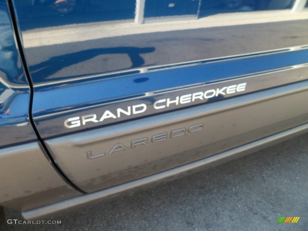 2002 Grand Cherokee Laredo 4x4 - Patriot Blue Pearlcoat / Dark Slate Gray photo #10
