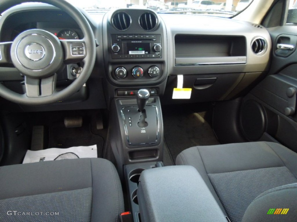 2013 Jeep Patriot Sport Dark Slate Gray Dashboard Photo #69851185