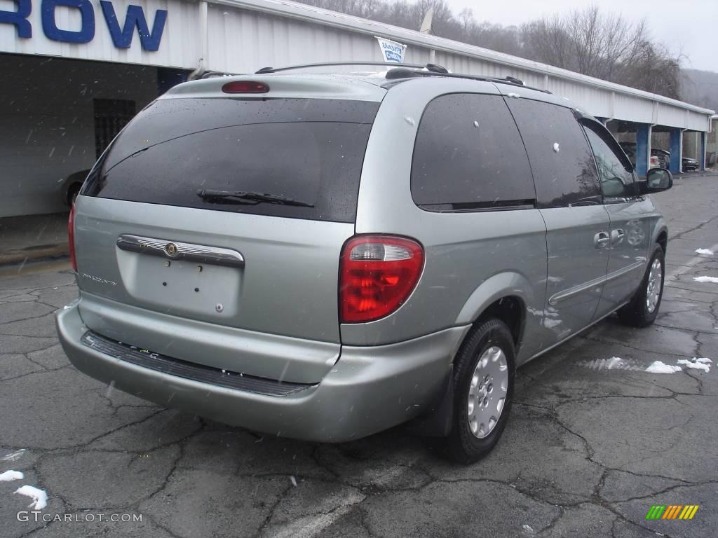 2003 Town & Country LX - Satin Jade Pearl / Taupe photo #2