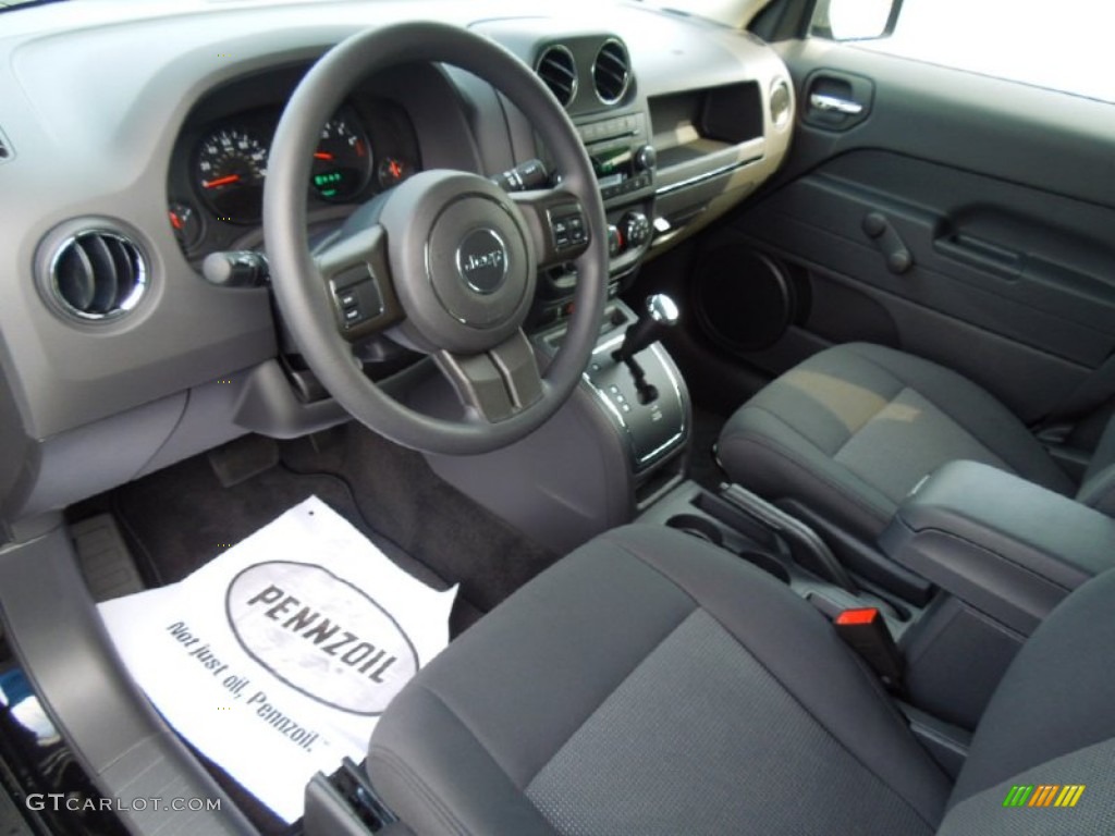 Dark Slate Gray Interior 2013 Jeep Patriot Sport Photo #69851728