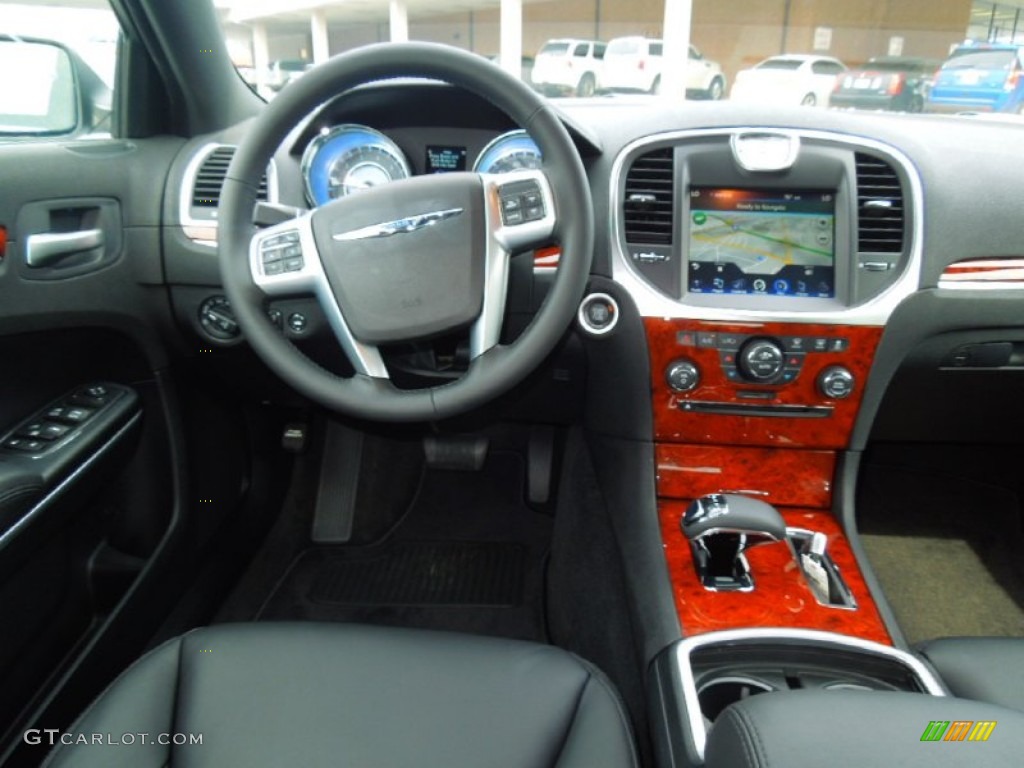 2013 Chrysler 300 Standard 300 Model Black Dashboard Photo #69852142