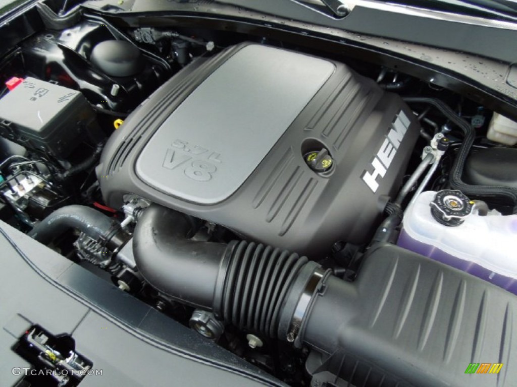2013 Dodge Charger R/T 5.7 Liter HEMI OHV 16-Valve VVT V8 Engine Photo #69852454