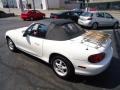 1999 White Mazda MX-5 Miata Roadster  photo #10