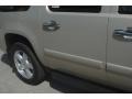 Gold Mist Metallic - Suburban 1500 LTZ 4x4 Photo No. 43