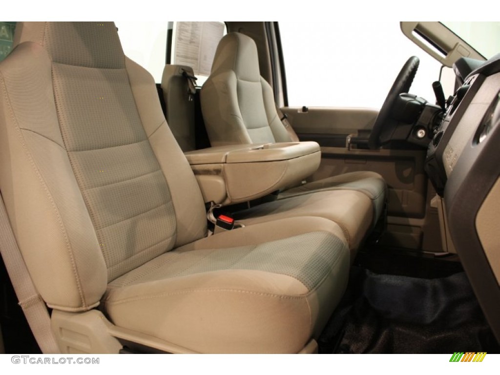 Medium Stone Interior 2008 Ford F250 Super Duty XLT Regular Cab 4x4 Photo #69853969