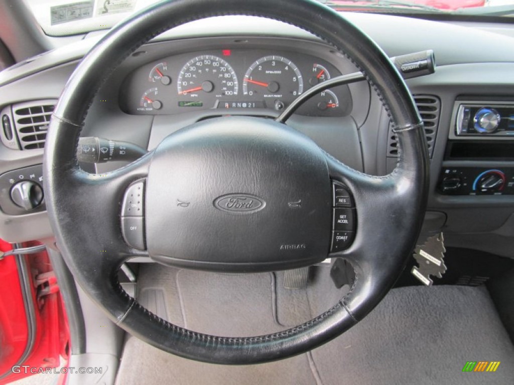 2002 Ford F150 XLT SuperCab 4x4 Medium Graphite Steering Wheel Photo #69854872