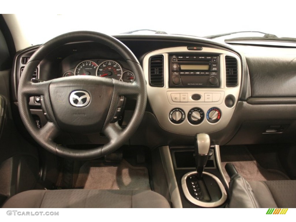 2005 Mazda Tribute i 4WD Dashboard Photos