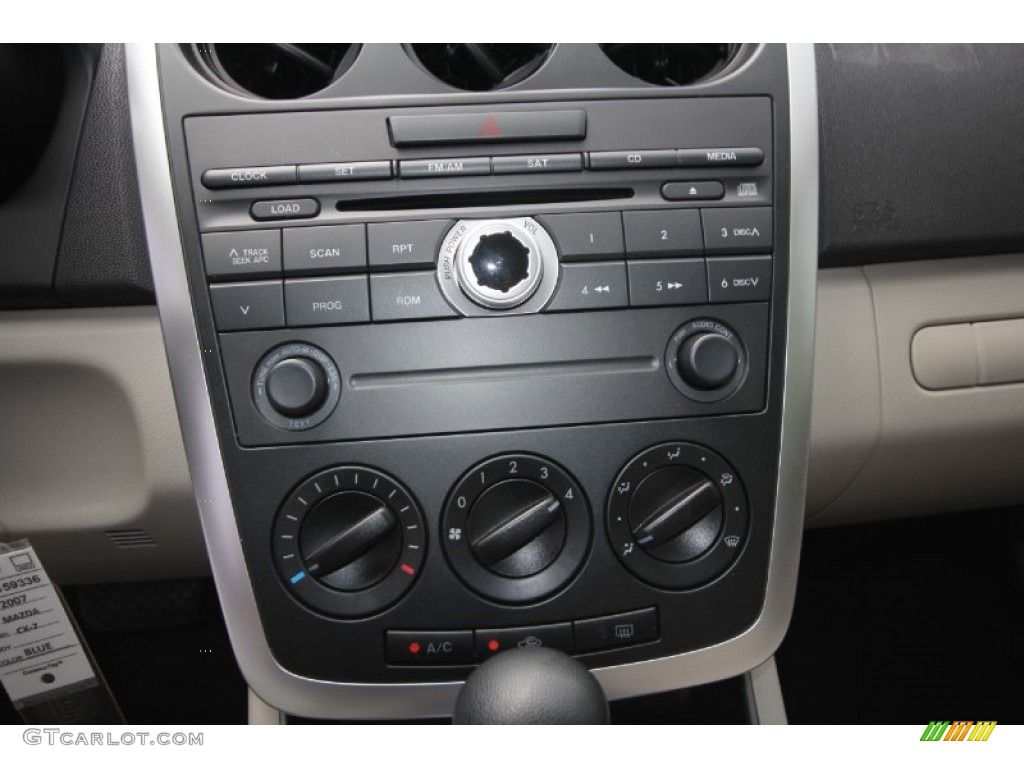 2007 Mazda CX-7 Sport Controls Photo #69856051