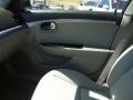 2007 Silver Pearl Metallic Saturn Aura XE  photo #16