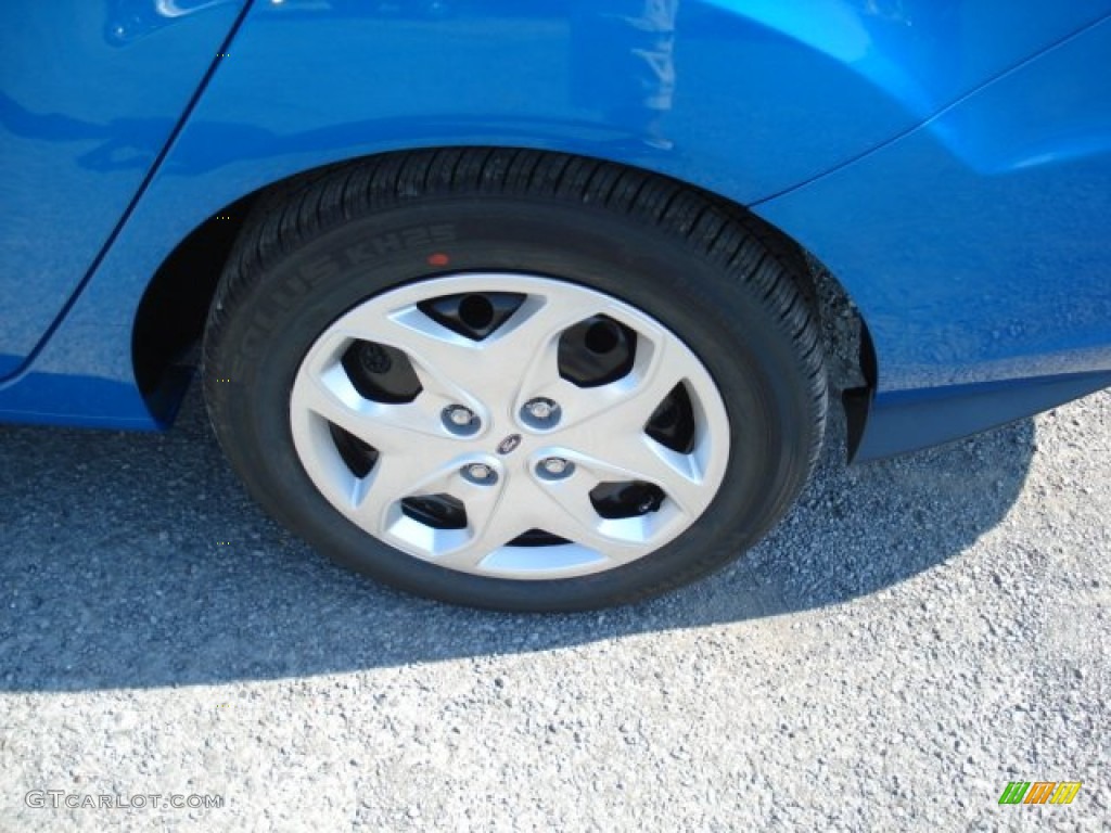 2013 Ford Fiesta SE Sedan Wheel Photo #69867610