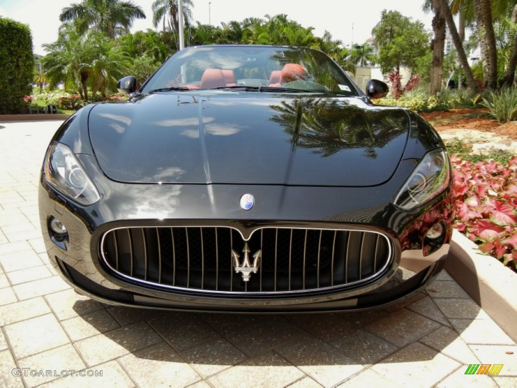 Nero (Black) 2011 Maserati GranTurismo Convertible GranCabrio Exterior Photo #69872446