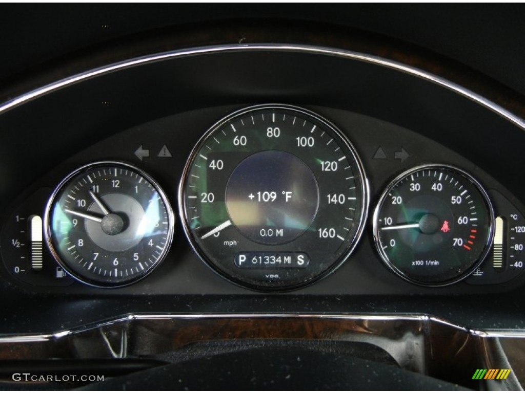 2007 Mercedes-Benz CLS 550 Gauges Photo #69872599