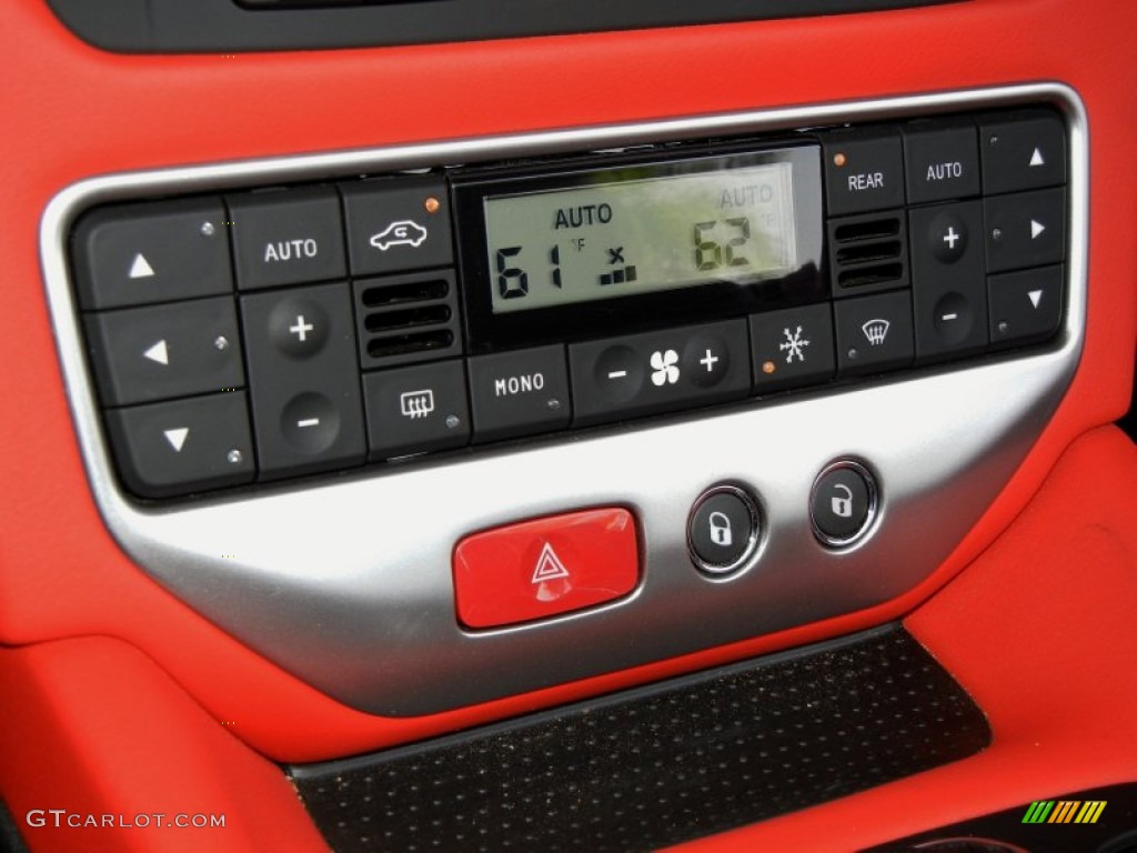 2011 Maserati GranTurismo Convertible GranCabrio Controls Photo #69872638