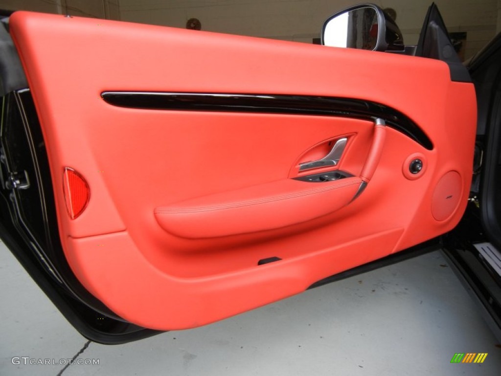 2011 Maserati GranTurismo Convertible GranCabrio Rosso Corallo Door Panel Photo #69872691