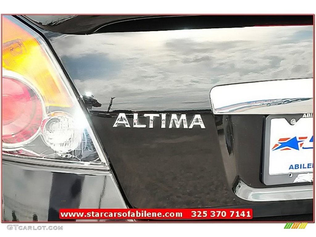 2010 Altima 3.5 SR - Super Black / Charcoal photo #4