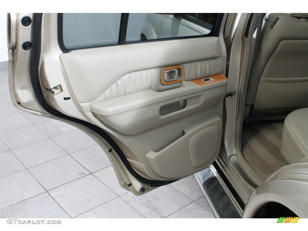 2001 QX4 4x4 - Tuscan Beige Metallic / Stone Beige photo #15