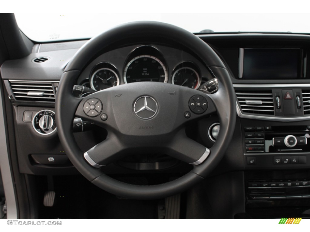 2011 Mercedes-Benz E 350 BlueTEC Sedan Black Steering Wheel Photo #69875020