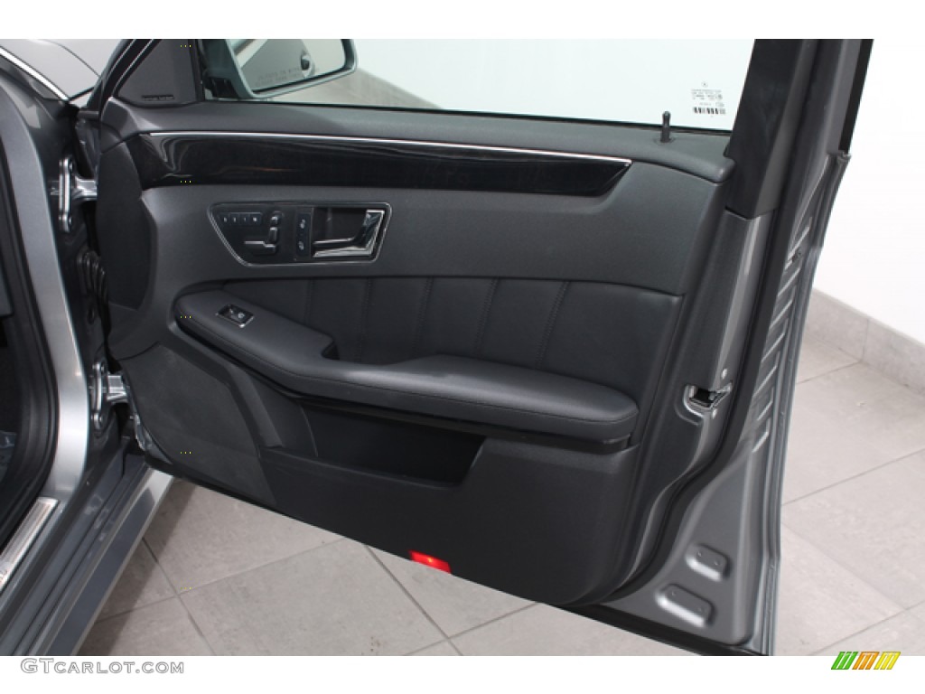 2011 Mercedes-Benz E 350 BlueTEC Sedan Black Door Panel Photo #69875079