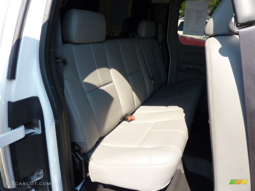 2007 Silverado 1500 Work Truck Extended Cab 4x4 - Summit White / Dark Titanium Gray photo #12