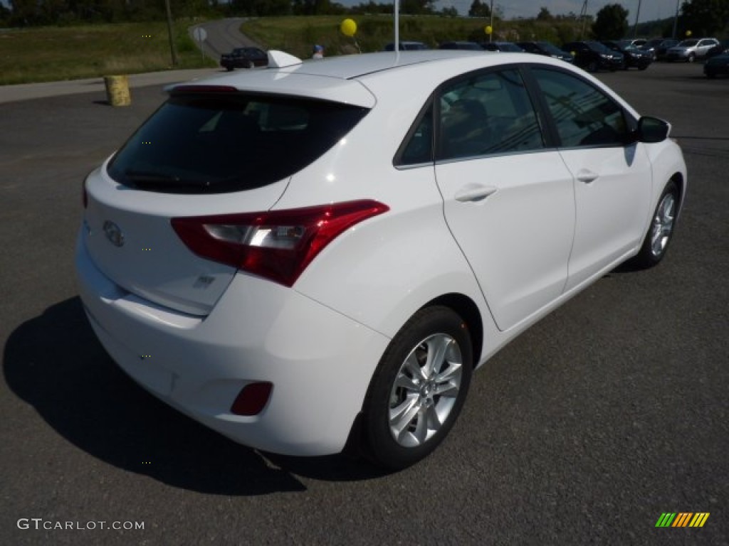 2013 Elantra GT - Monaco White / Black photo #7