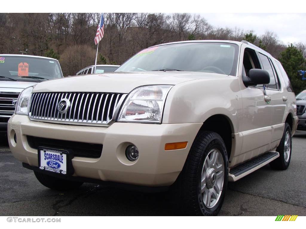 2005 Light French Silk Metallic Mercury Mountaineer V8 Premier AWD